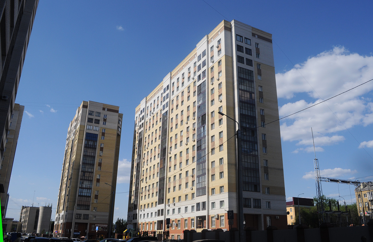 Омск, Улица Красный Путь, 105Б; Улица Красный Путь, 105В