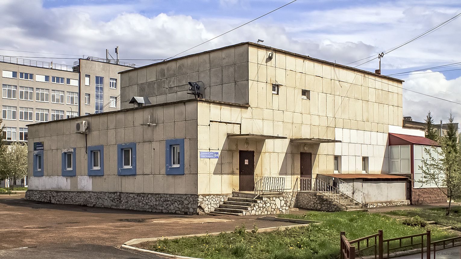 Уфа, Улица Космонавтов, 8/4