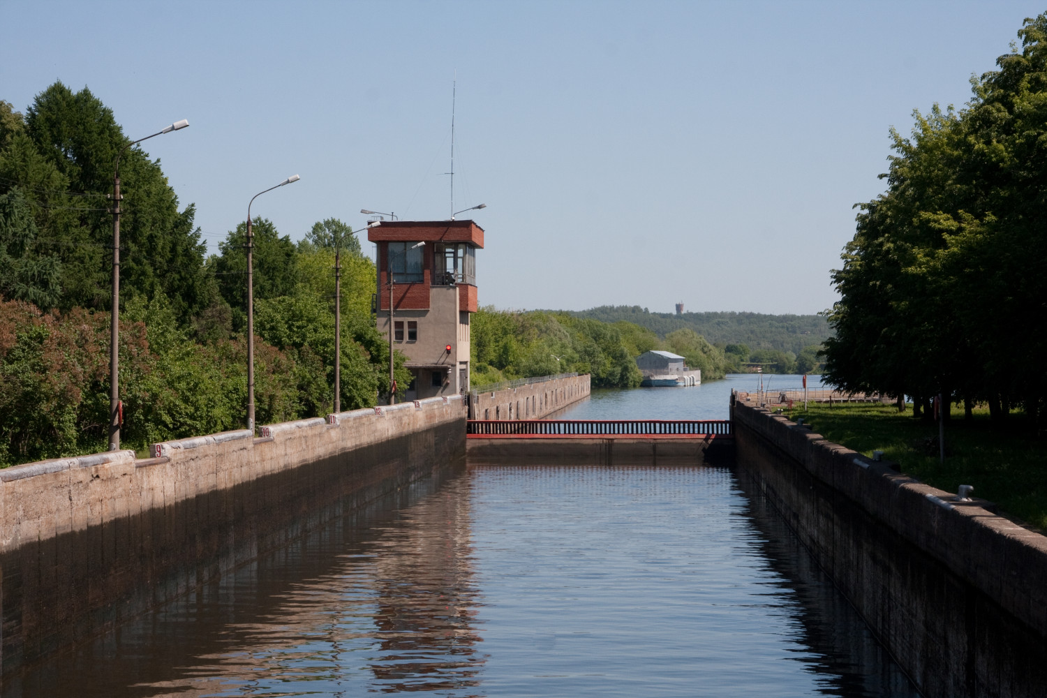 Дзержинский, Улица Трудкоммуна, 16