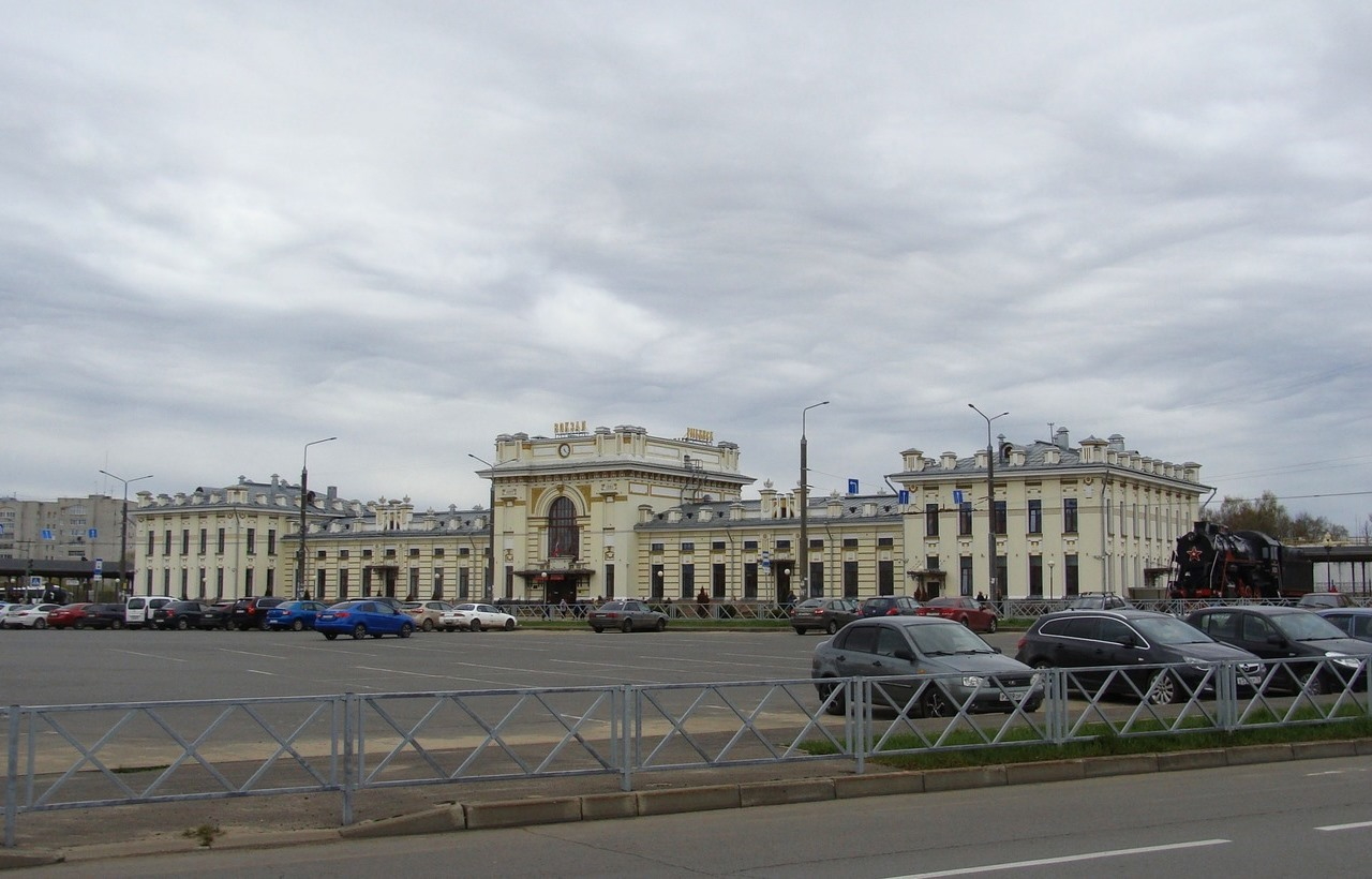 Rybinsk, Вокзальная улица, 1