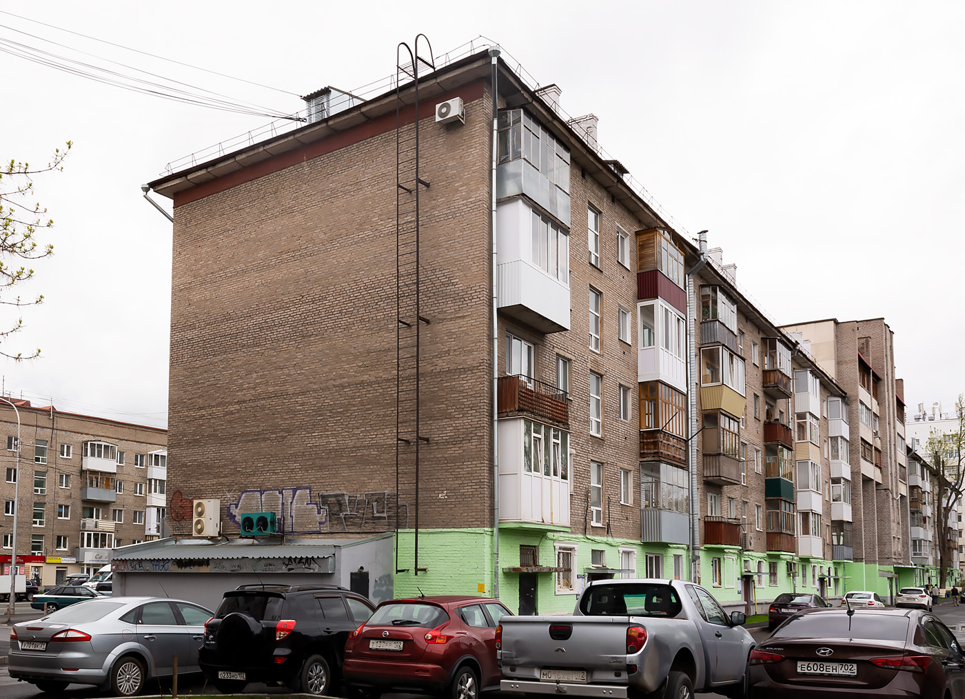 Уфа, Революционная улица, 99