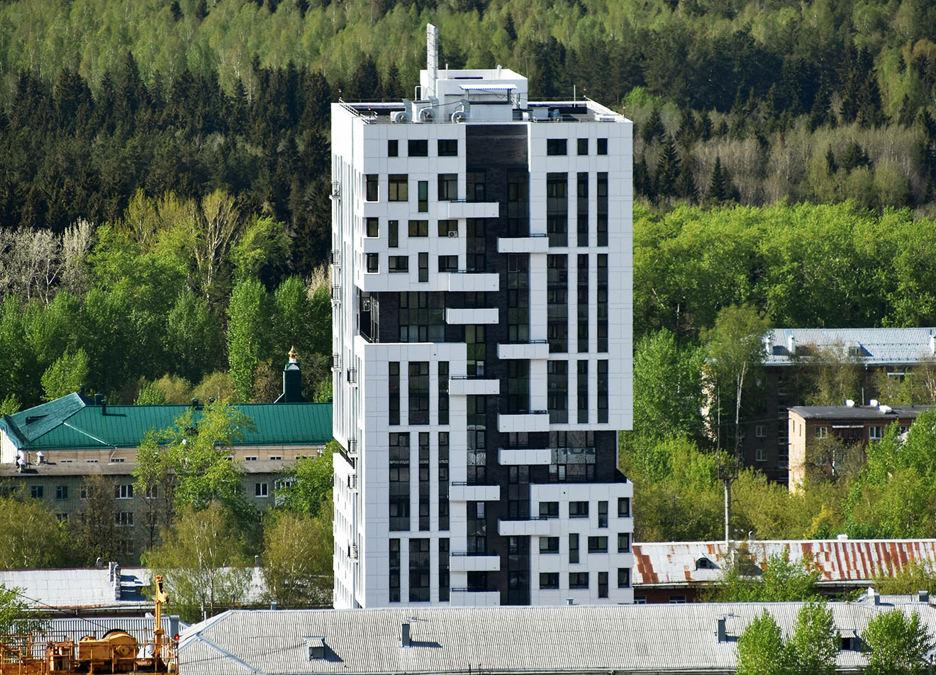 Пермь, Улица Мира, 100