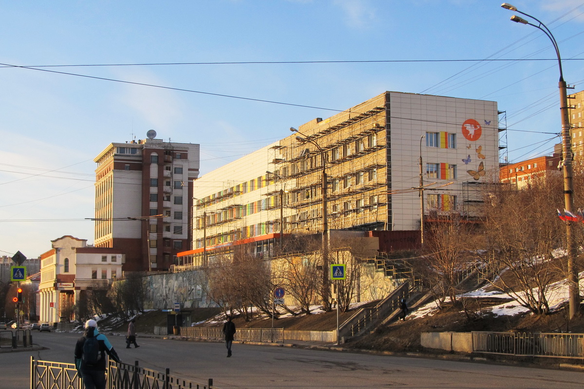Мурманск, Улица Папанина, 3 корп. 1; Улица Папанина, 1