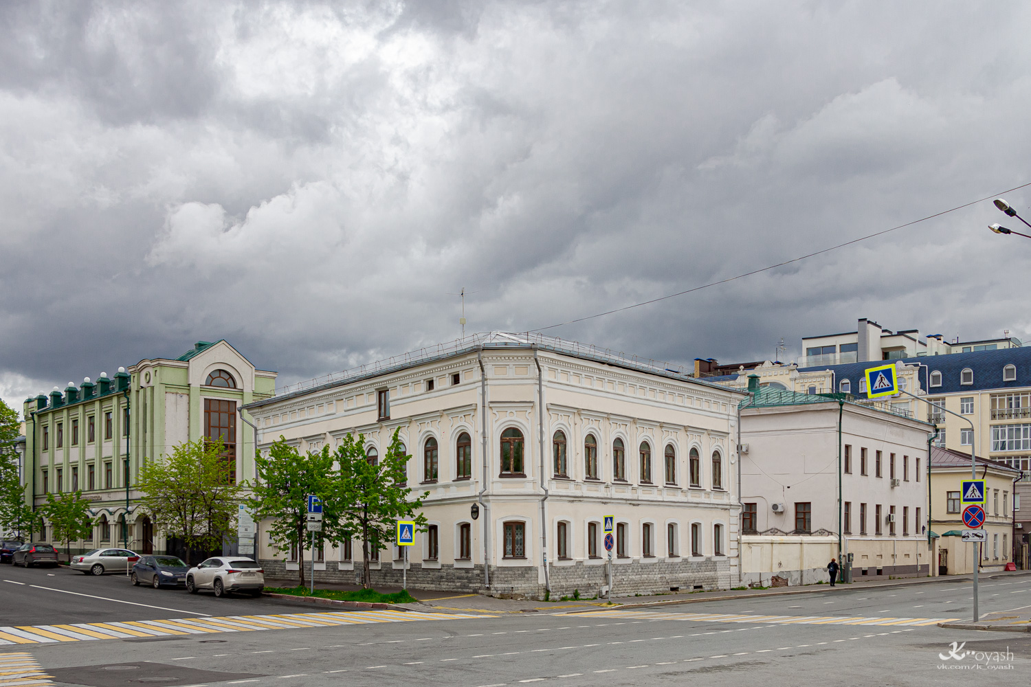 Казань, Улица Миславского, 8А; Улица Миславского, 8 / Улица Дзержинского, 1; Улица Дзержинского, 3; Улица Дзержинского, 3А