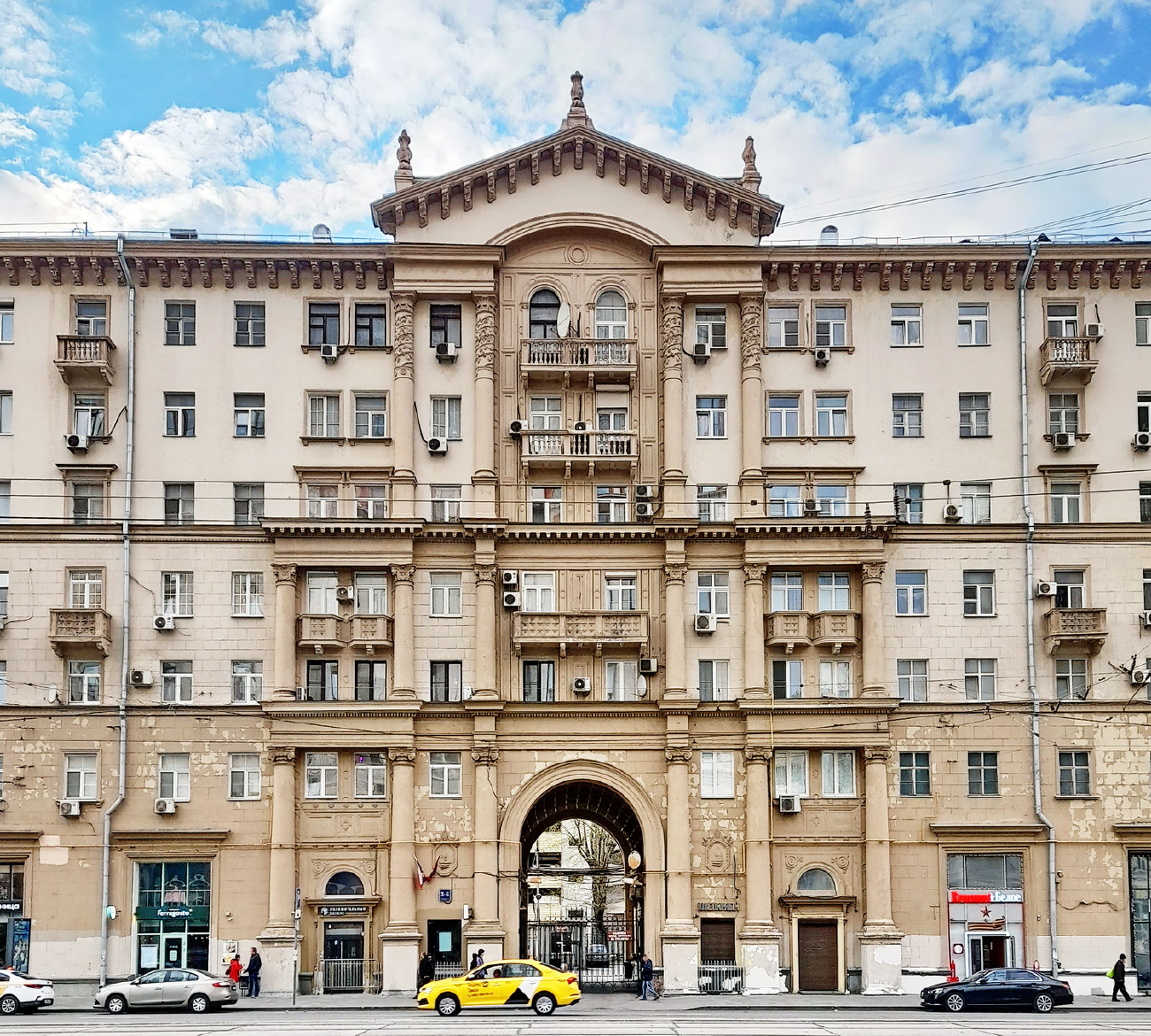 Москва, Краснопрудная улица, 3-5 стр. 1
