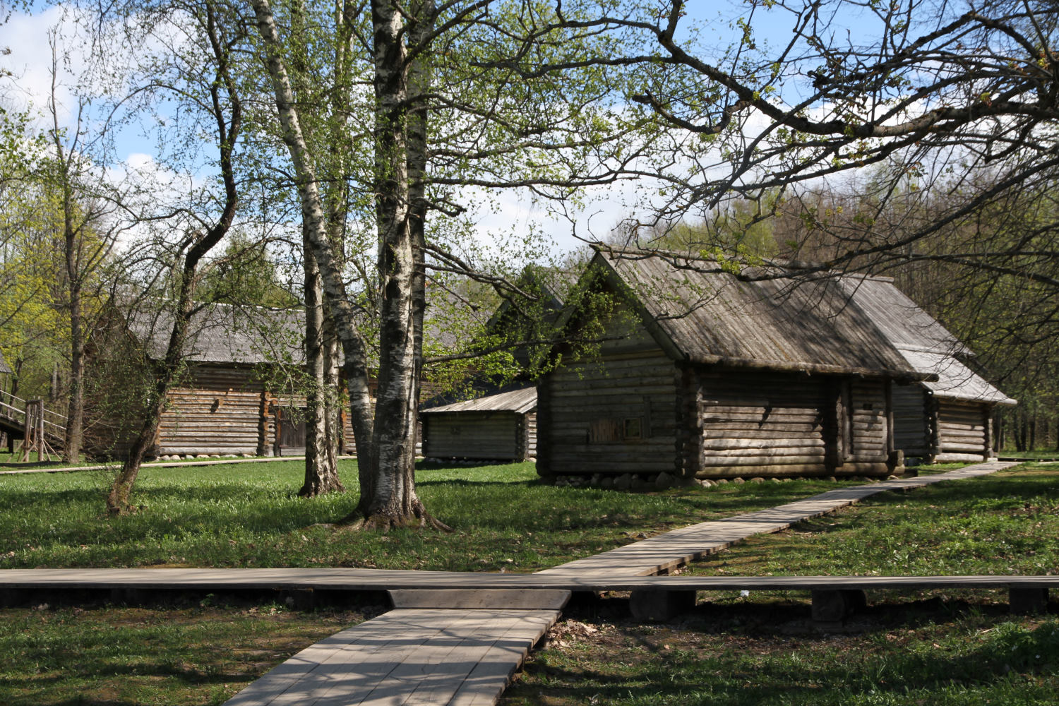 Великий Новгород, Витославлицы, 1 корп. 1; Витославлицы, 1 корп. 3