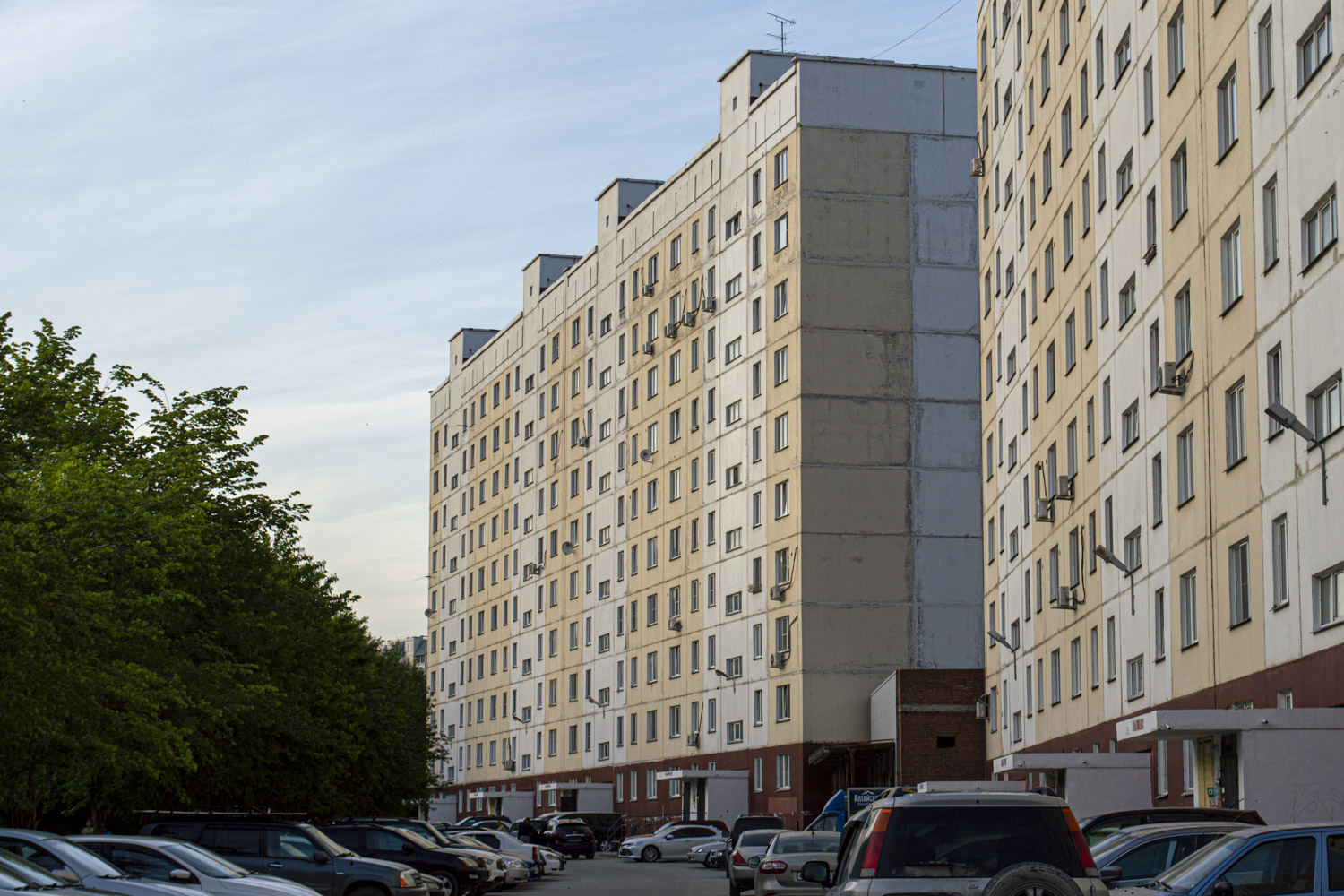 Новосибирск, Улица Татьяны Снежиной, 51 (подъезд 1-4)