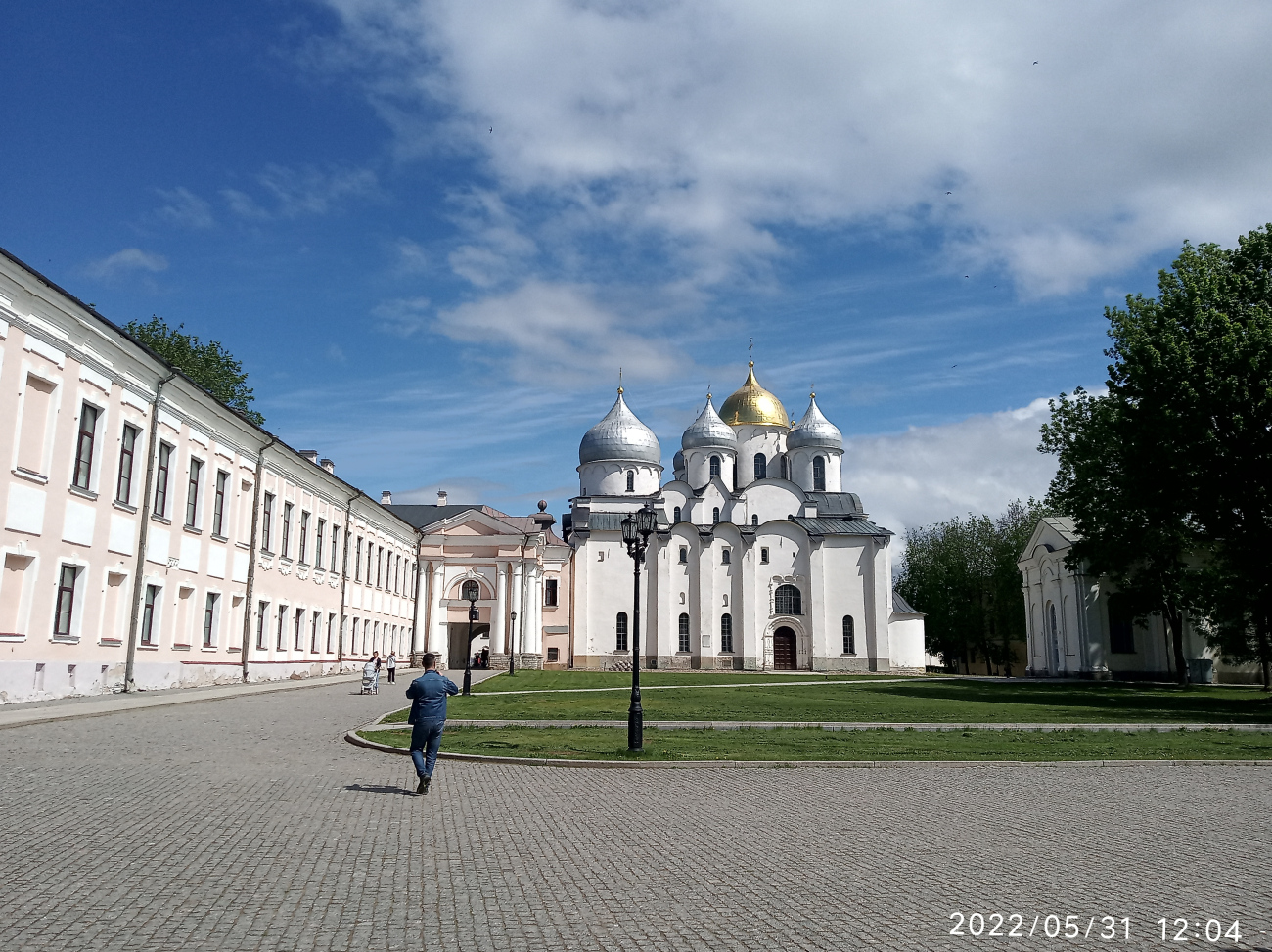 Великий Новгород, Кремль, 8 Митрополичьи покои; Кремль, 15