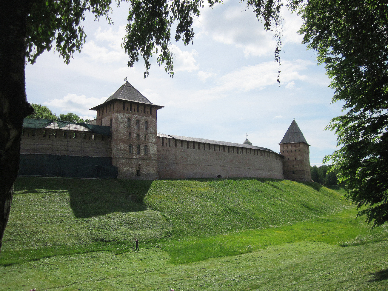 Великий Новгород, Кремль, Златоустовская башня; Кремль, 10