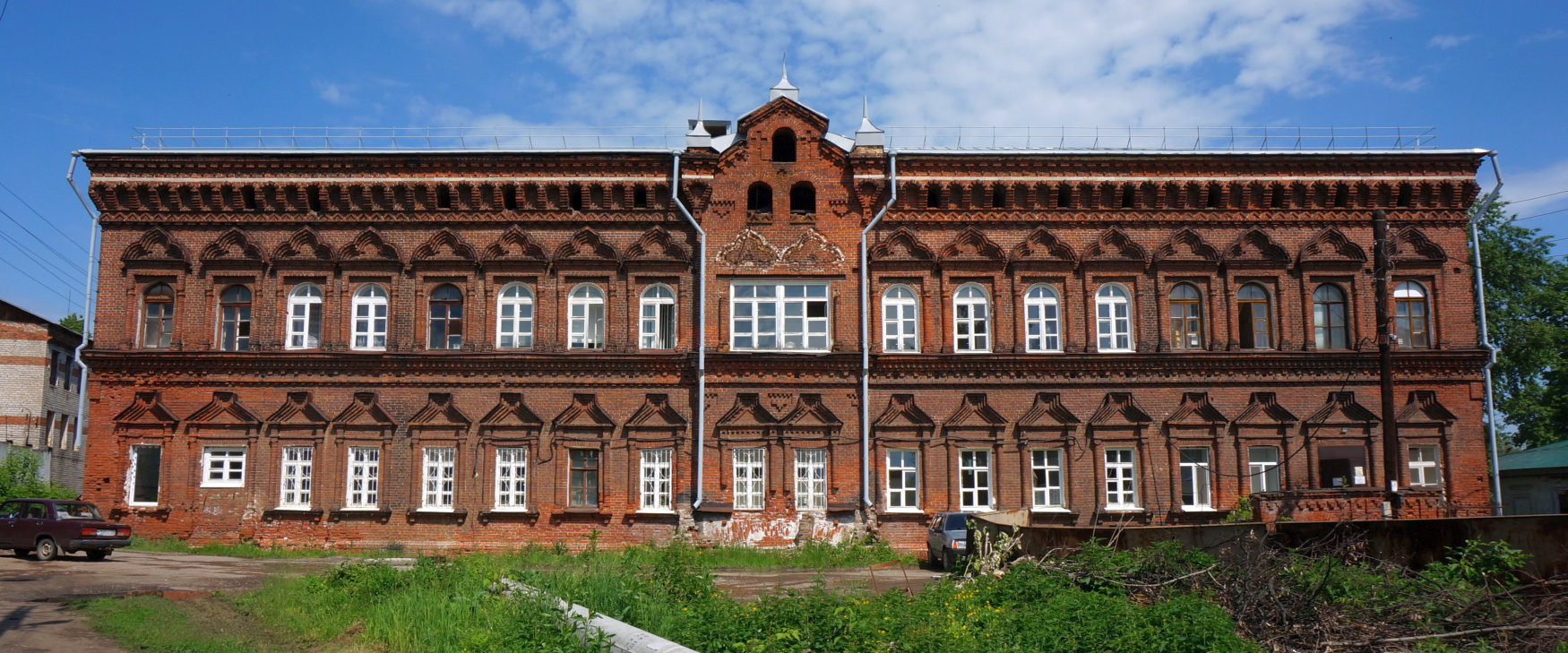 Kungur, Улица Гоголя, 3 корп. 3