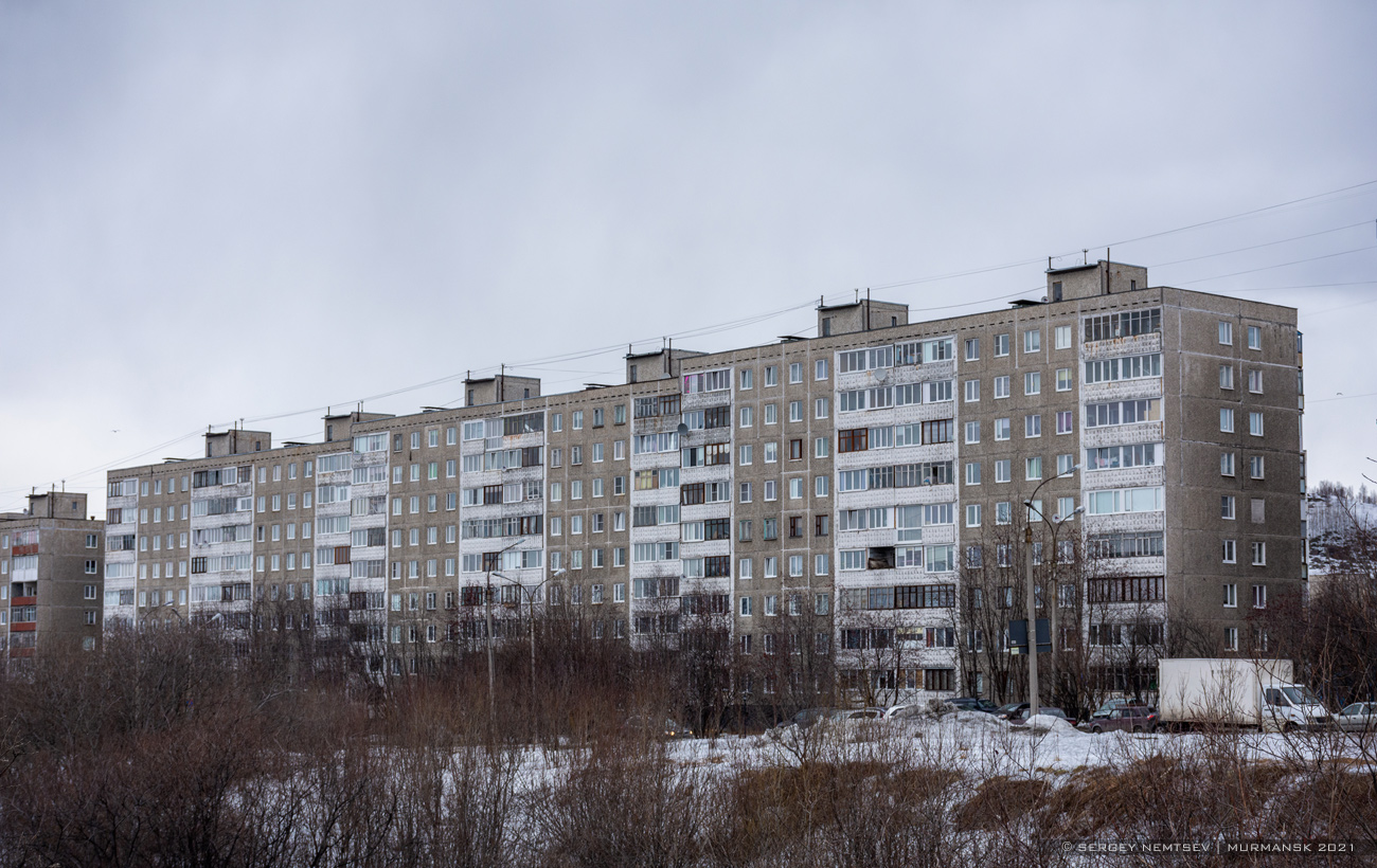 Мурманск, Улица Достоевского, 3