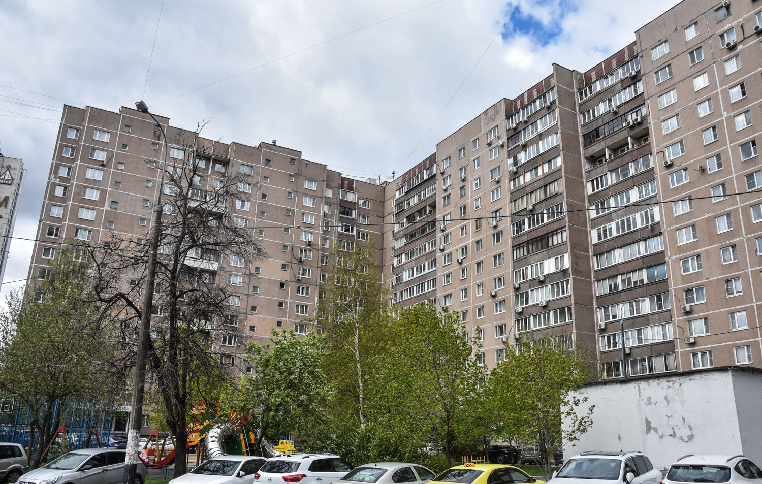 Москва, Ярославское шоссе, 28 (подъезды 1-2); Ярославское шоссе, 28 (подъезды 3-6)