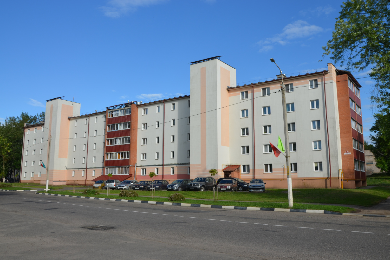 Новолукомль, Набережная улица, 3
