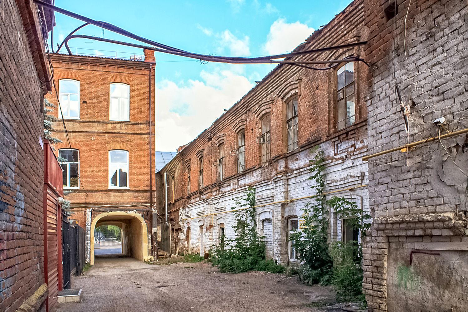 Уфа, Улица Карла Маркса, 18; Улица Карла Маркса, 16