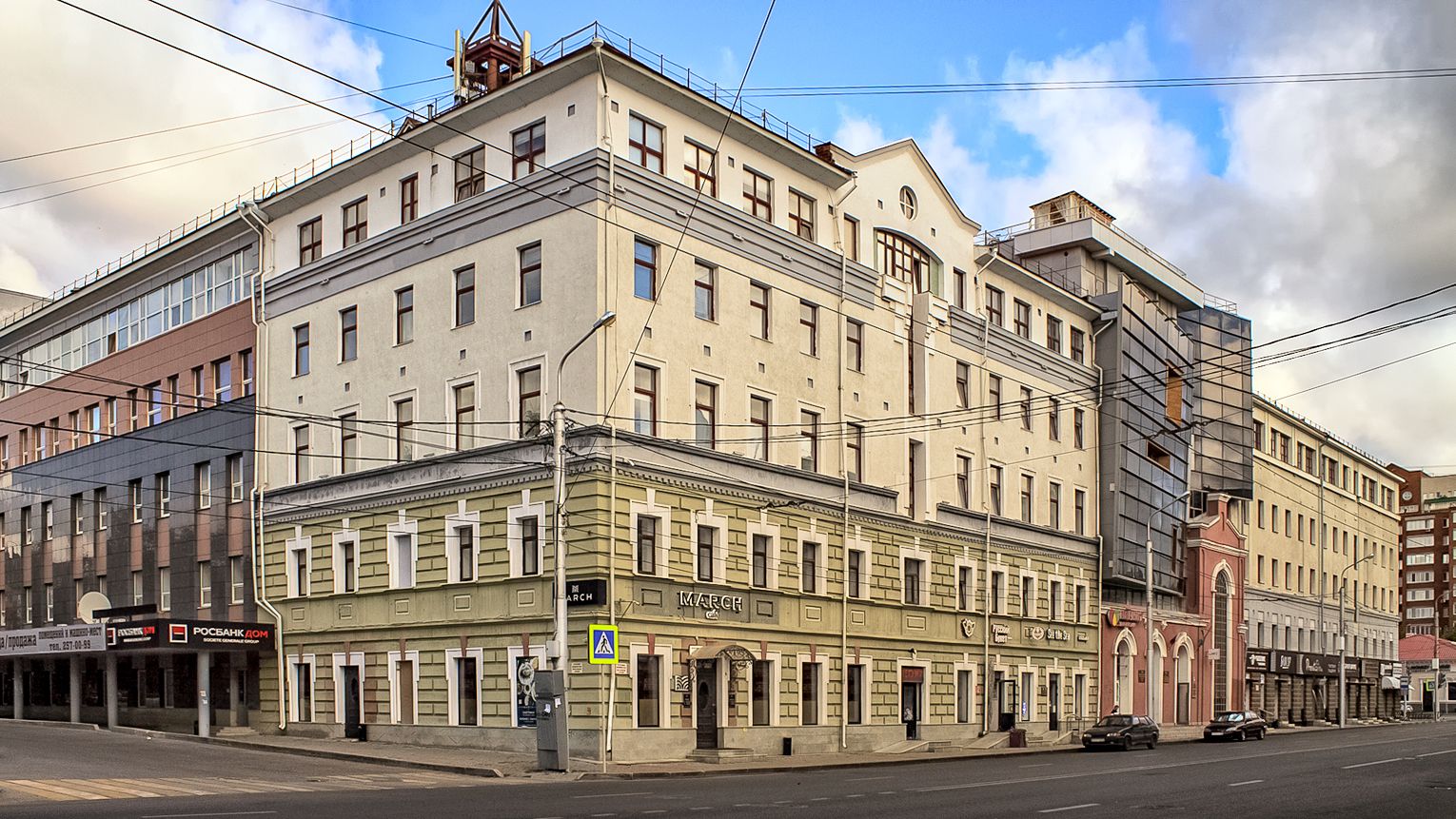 Уфа, Улица Карла Маркса, 37 корп. 3; Улица Карла Маркса, 37 корп. 2; Улица Карла Маркса, 37 корп. 1 Уфа, Улица Карла Маркса, 37 корп. 3; Улица Карла Маркса, 37 корп. 2; Улица Карла Маркса, 37 корп. 1