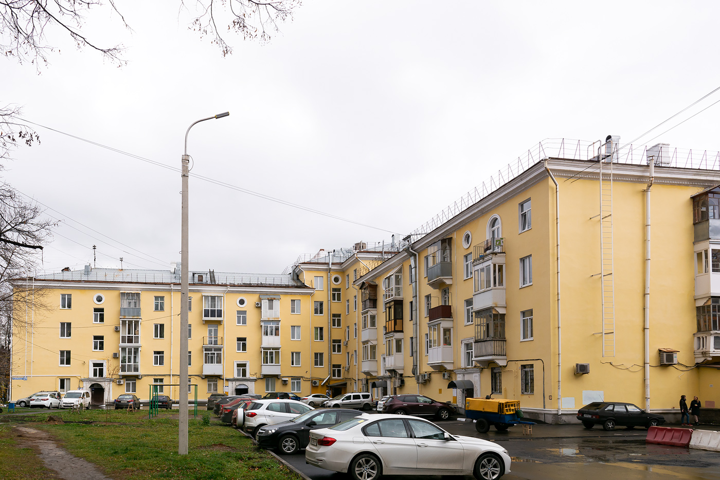Уфа, Первомайская улица, 25 / Улица Ульяновых, 31