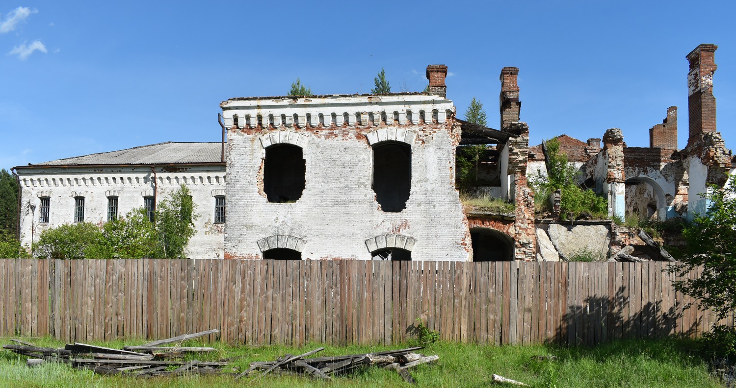 Александровское, Улица Дзержинского