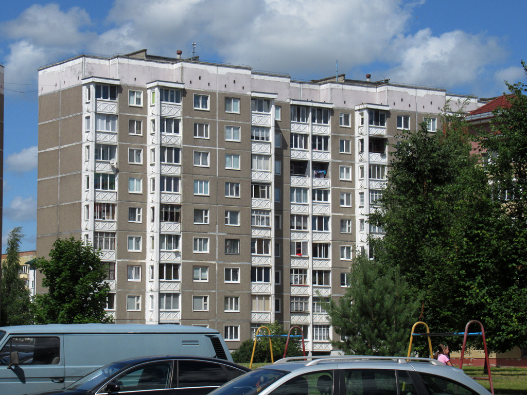 Лида, Улица Рыбиновского, 84 корп. 1