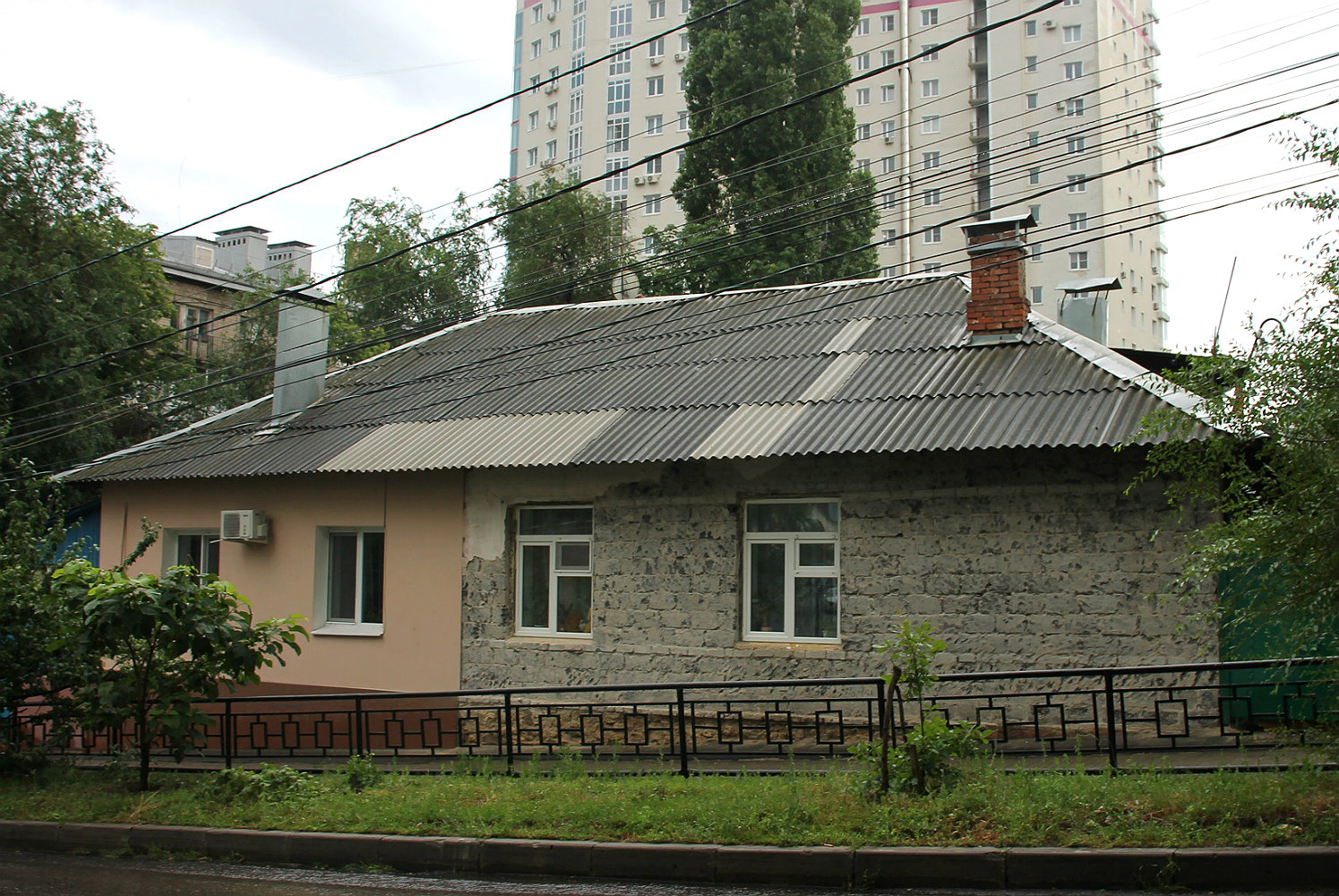 Воронеж, Улица Коммунаров, 43