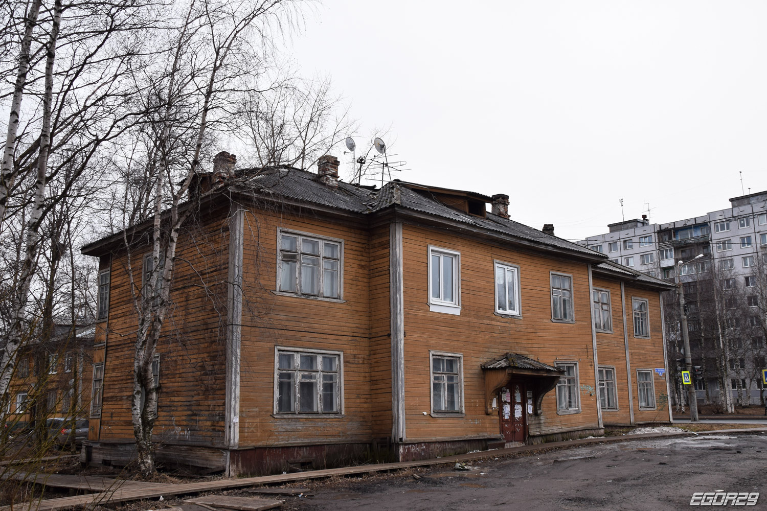 Архангельск, Улица Логинова, 68 / Проспект Обводный Канал, 58 корп. 4