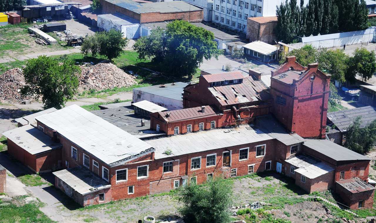 Омск, 6-я Северная улица, 1/1*