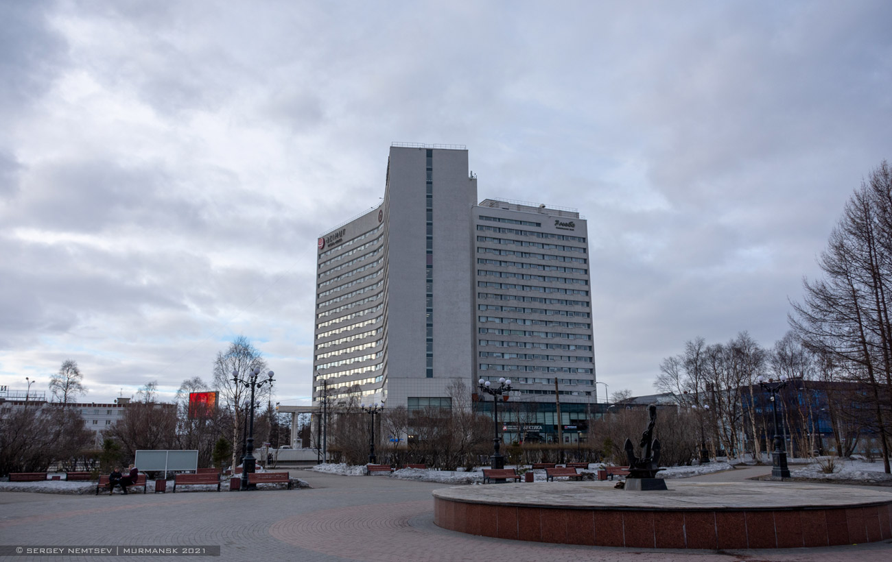 Мурманск, Проспект Ленина, 82