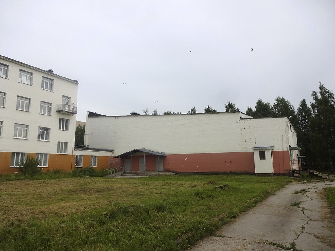 Мирный, Улица Ленина, 38