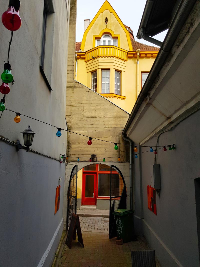 Таллин, Väike-Karja, 6