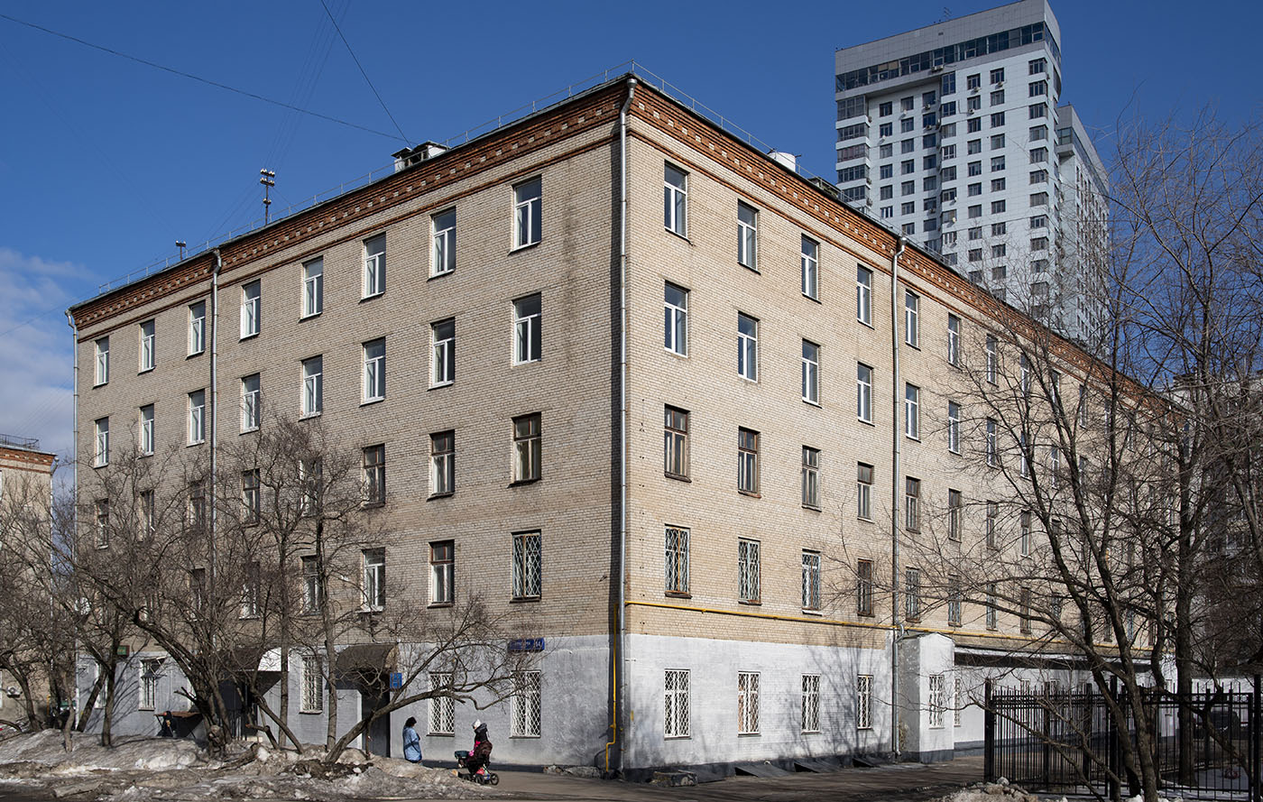 Москва, Улица Вучетича, 14