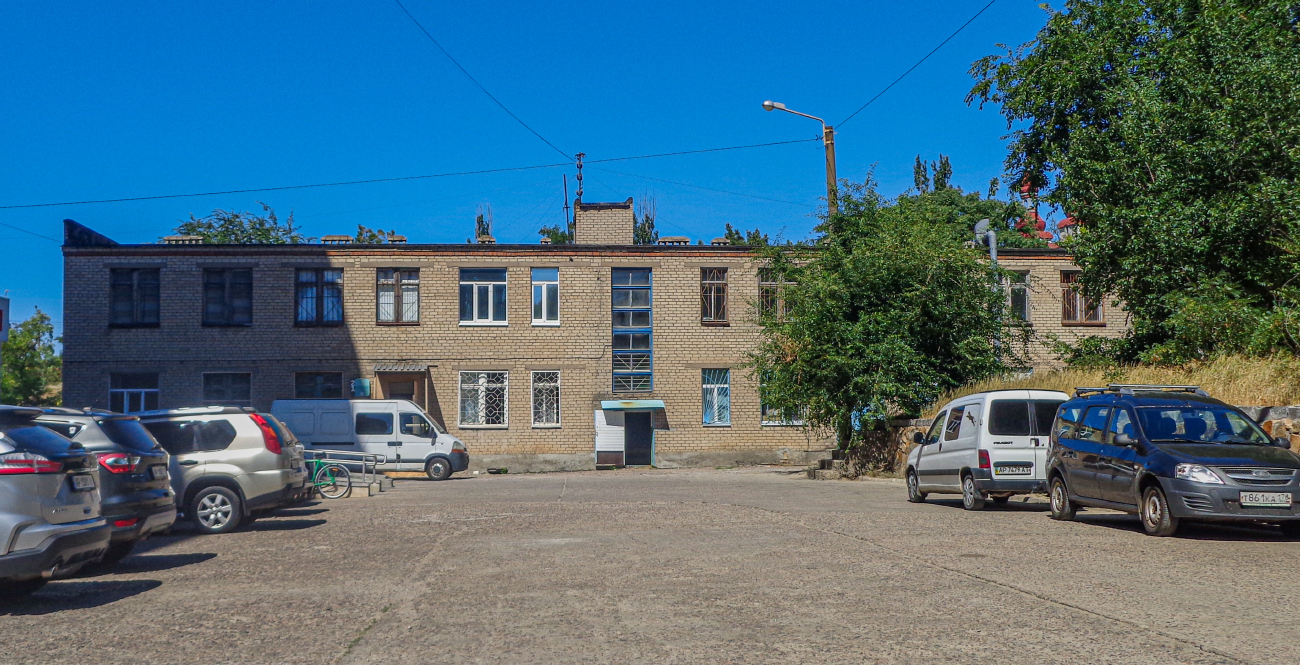 Бердянск, Улица 12 Декабря, 1