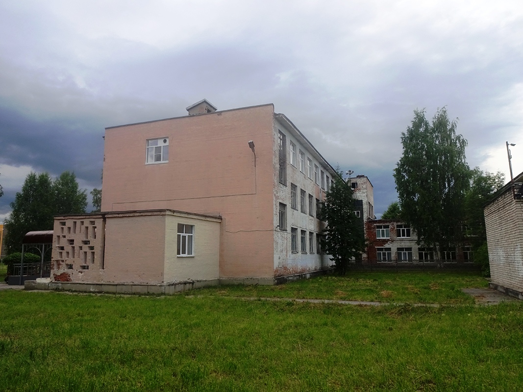 Мирный, Улица Ломоносова, 18А