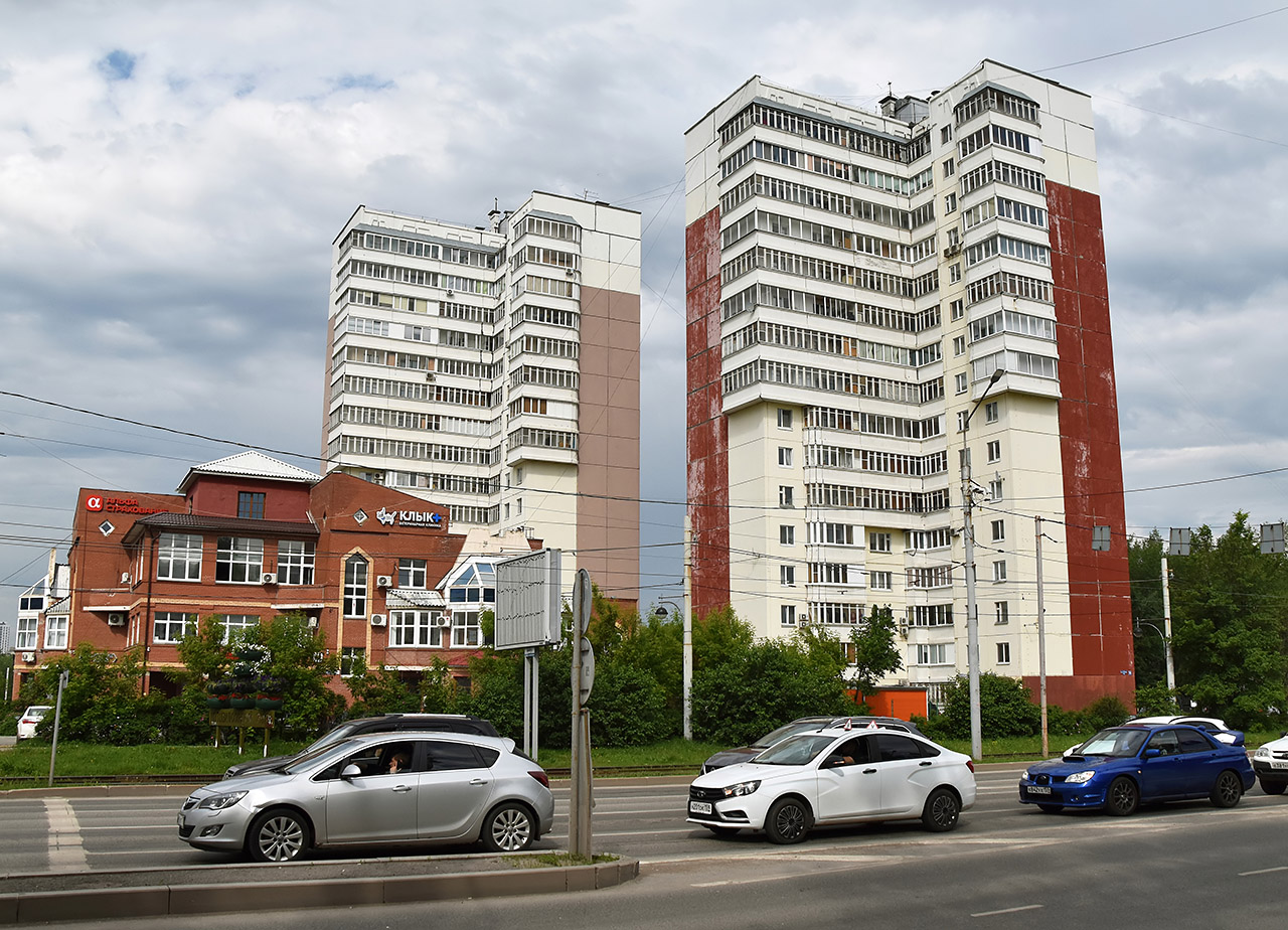 Пермь, Бульвар Гагарина, 70Б; Бульвар Гагарина, 70А; Бульвар Гагарина, 70