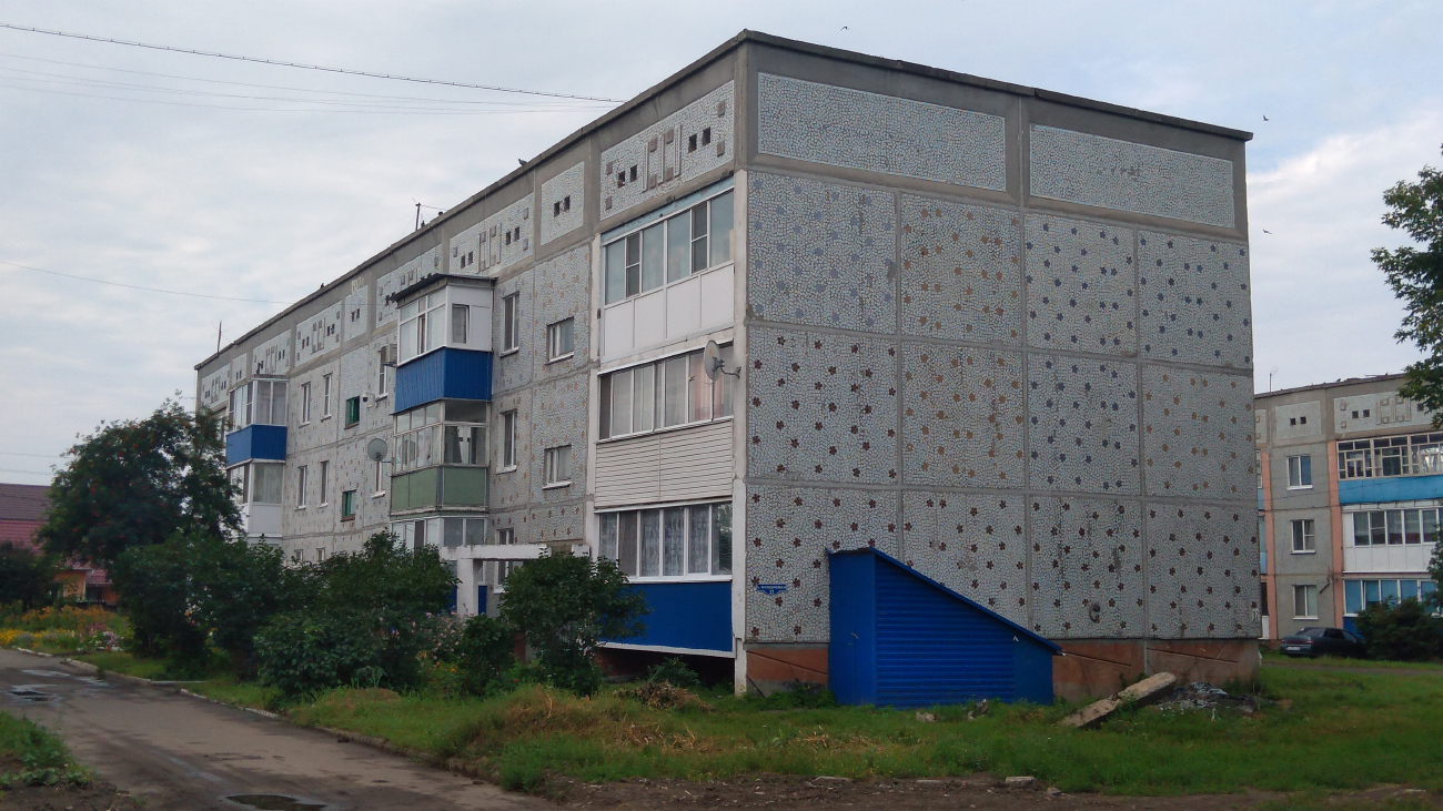 Большеречье, Красноармейская улица, 37
