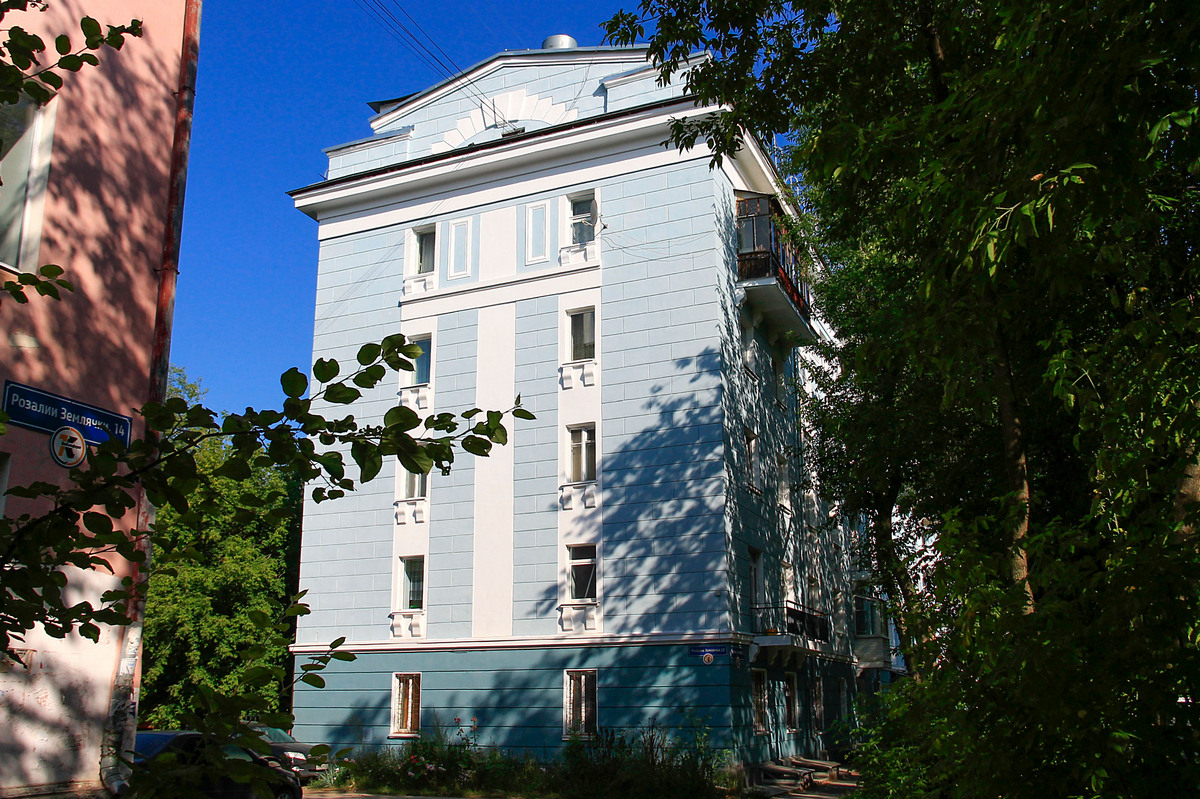 Пермь, Улица Розалии Землячки, 12