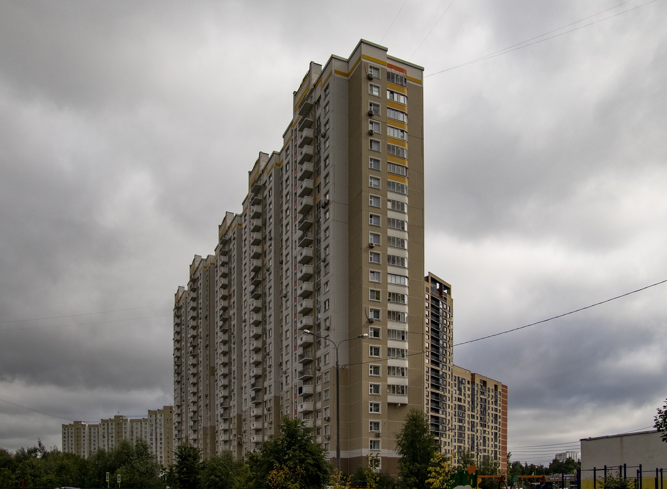 Химки, Совхозная улица, 10