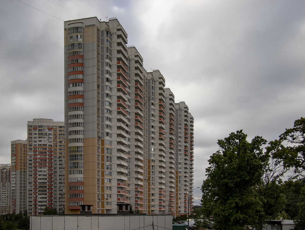 Химки, Совхозная улица, 18