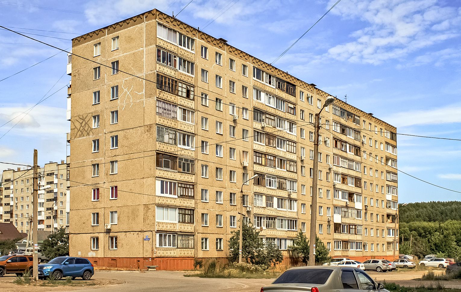 Уфа, Улица Коммунаров, 75