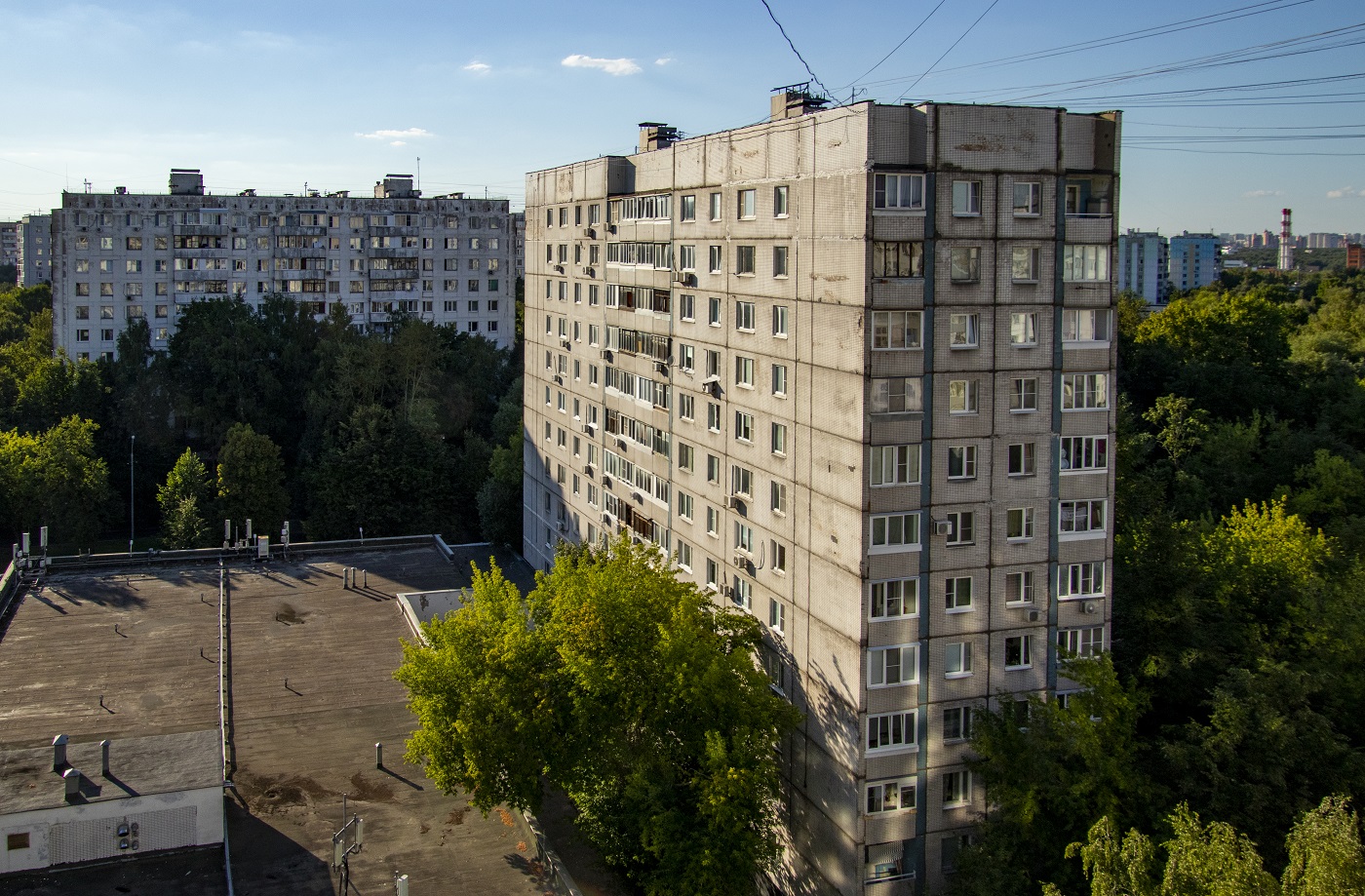 Москва, Бульвар Яна Райниса, 20 корп. 1; Бульвар Яна Райниса, 18 корп. 1