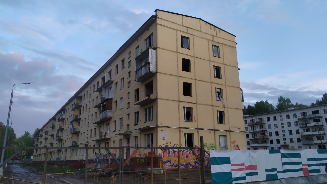 Москва, Улица Героев Панфиловцев, 29 корп. 1