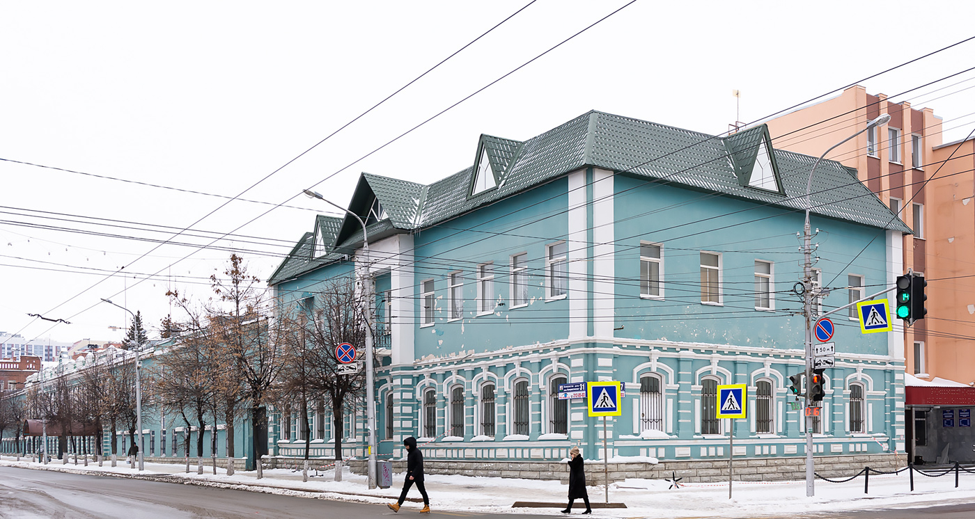 Уфа, Коммунистическая улица, 31; Коммунистическая улица, 29