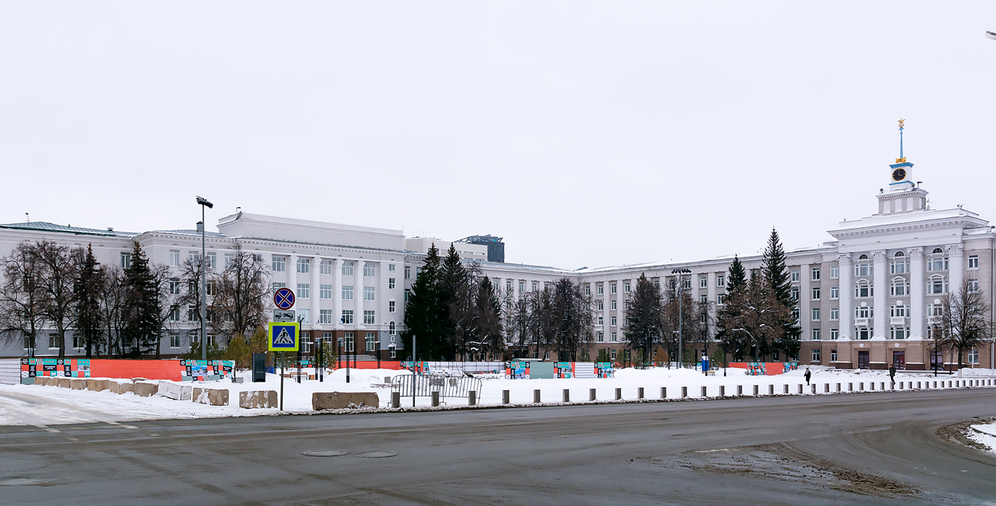 Уфа, Улица Пушкина, 95; Советская улица, 18
