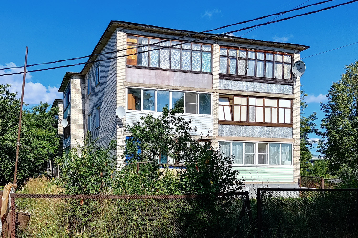 Приозерский район, прочие н. п., Коммунары, Центральная улица, 6