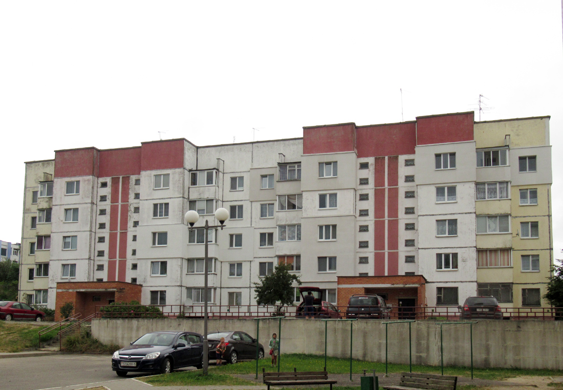 Петришки, Улица Гагарина, 9