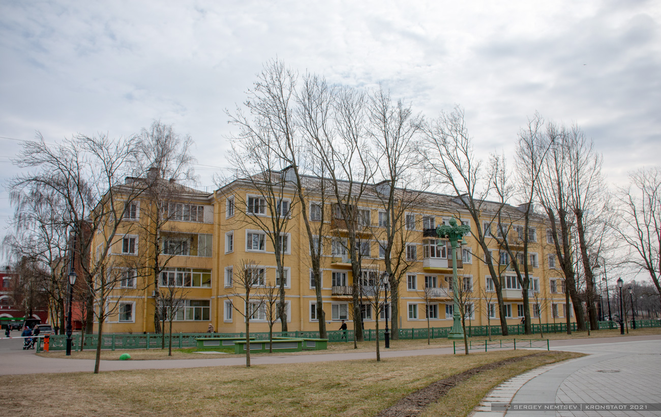 Кронштадт, Якорная площадь, 3 лит. А