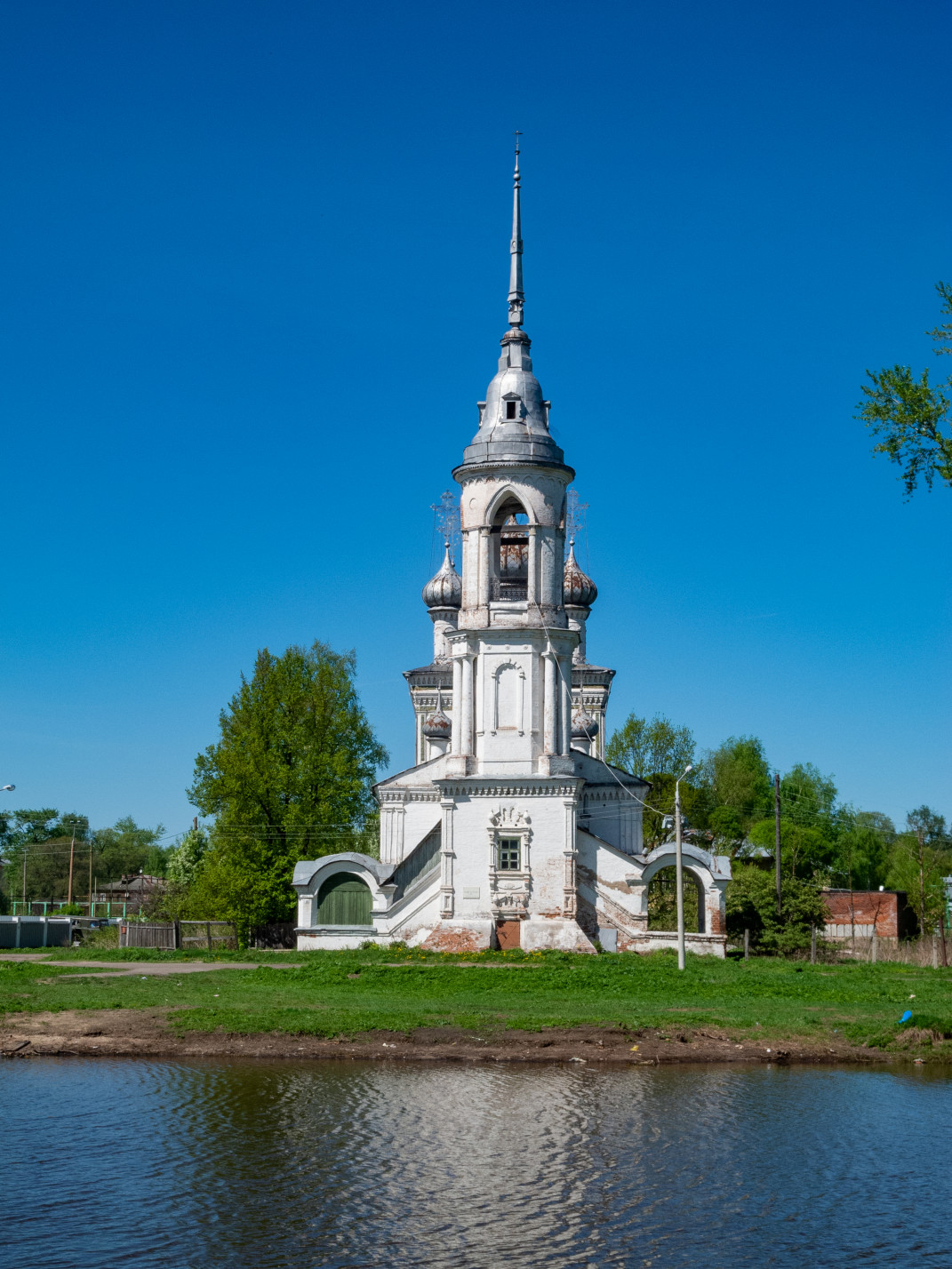 Vologda, Набережная 6-й армии, 85
