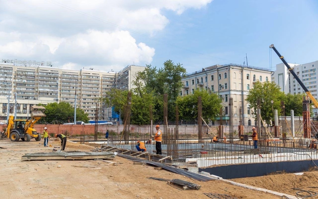 Москва, Улица Шаболовка, 9 стр. 1
