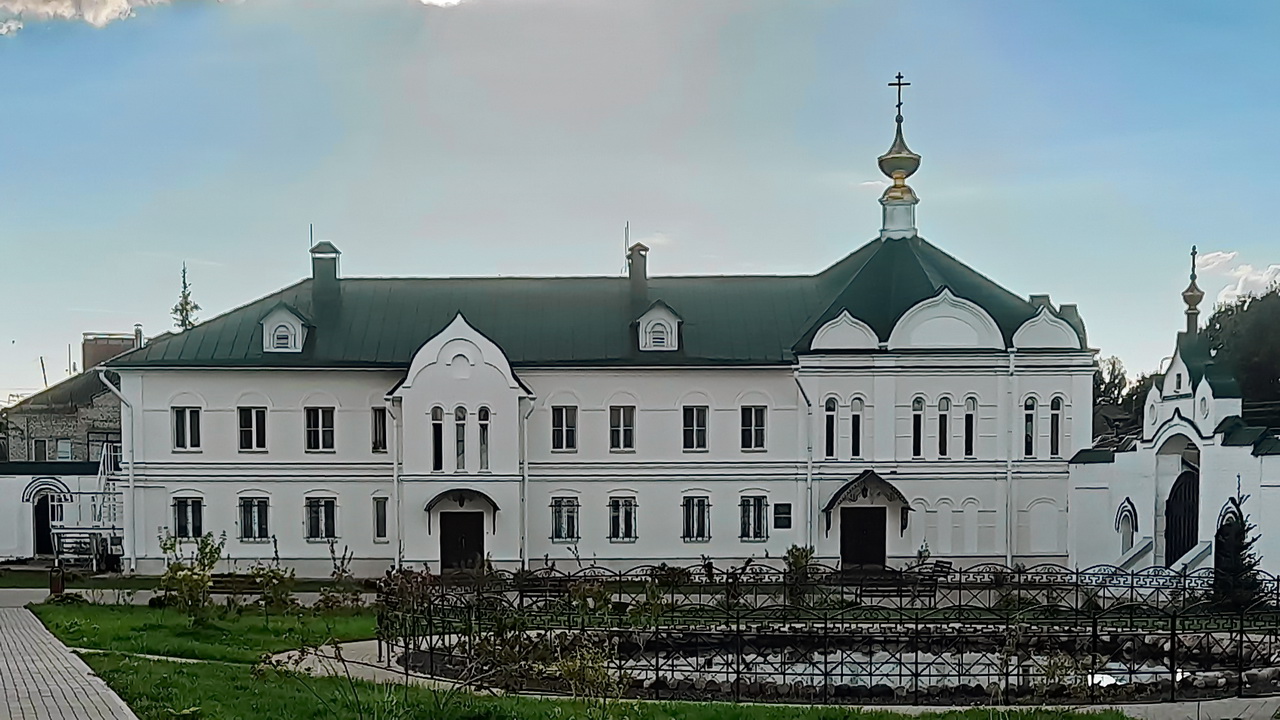 Углич, Улица 9 Января, 5/15