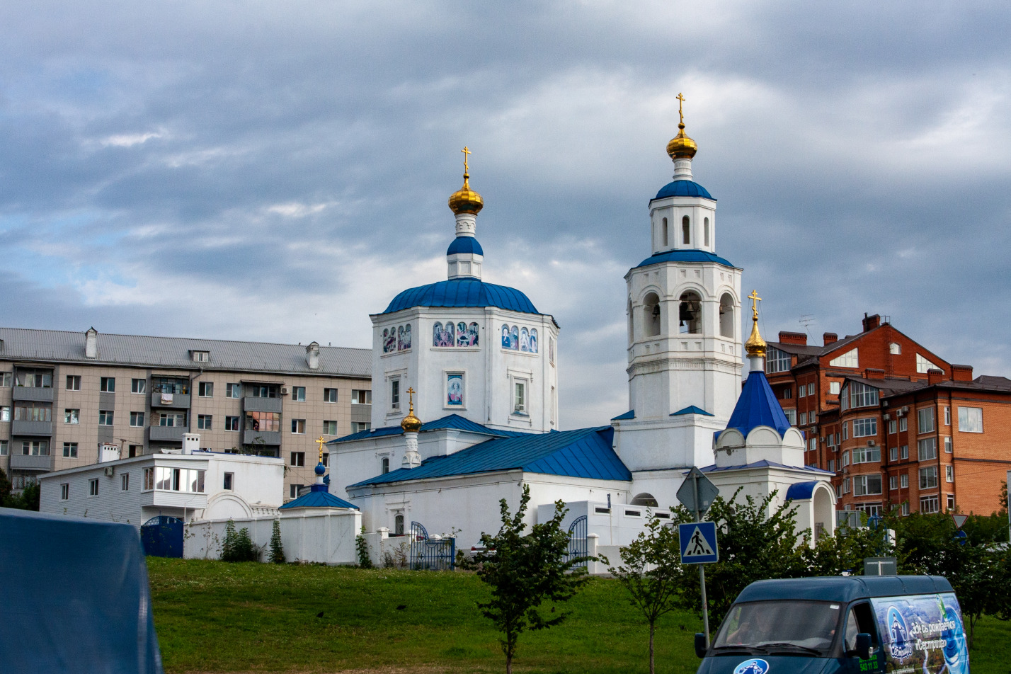 Казань, Большая Красная улица, 1 / Федосеевская улица, 2