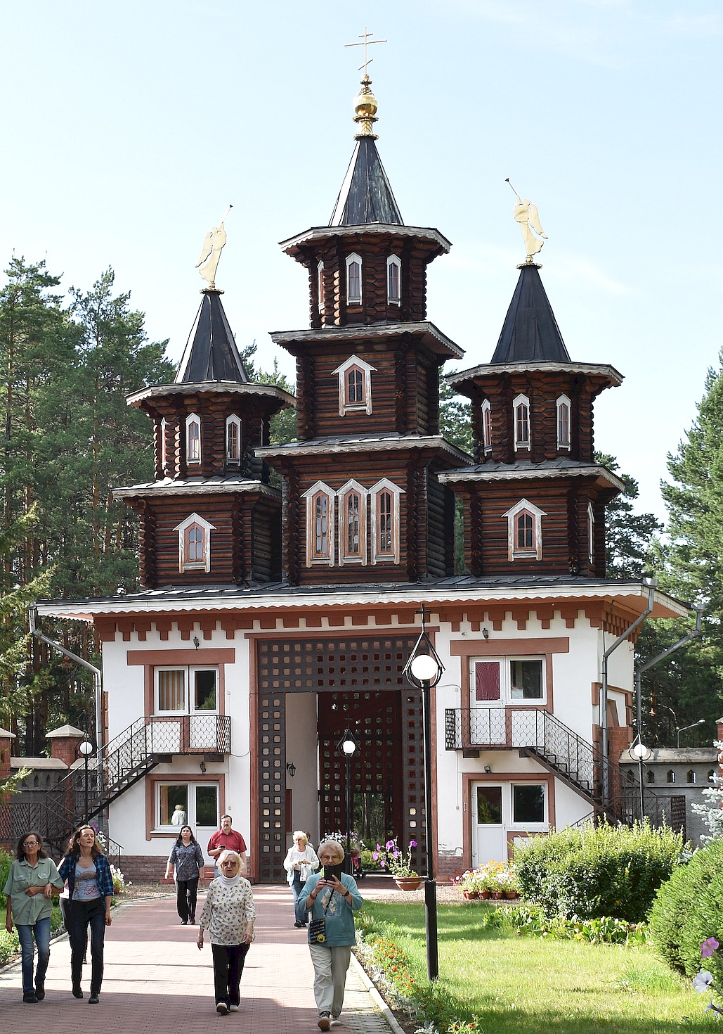 Саянск, Благовещенский микрорайон,  4*