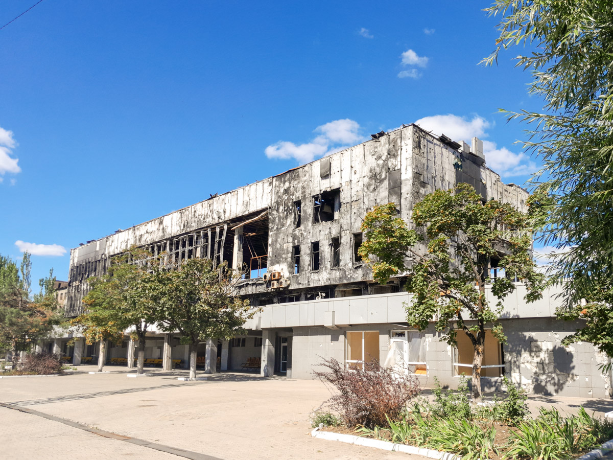 Мариуполь, Площадь Мичмана Павлова, 10